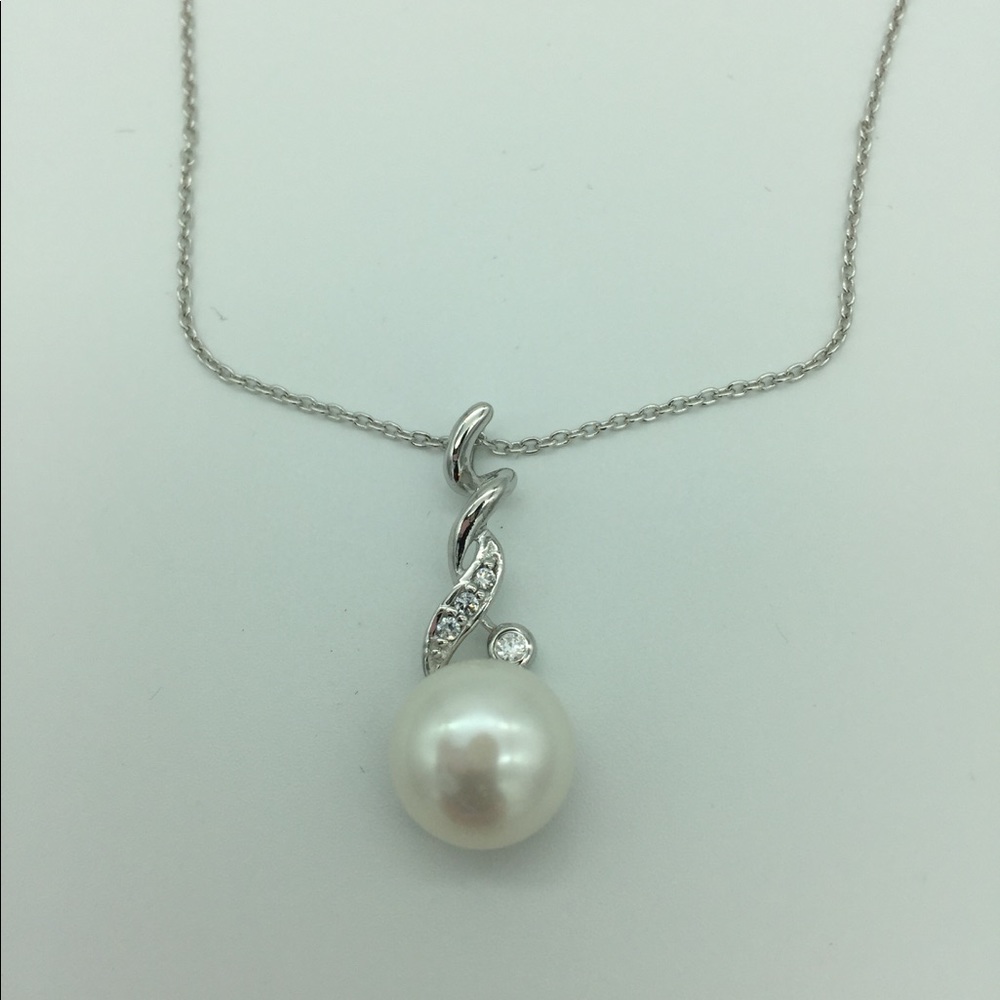 Sterling Silver 925 Pearl Necklace